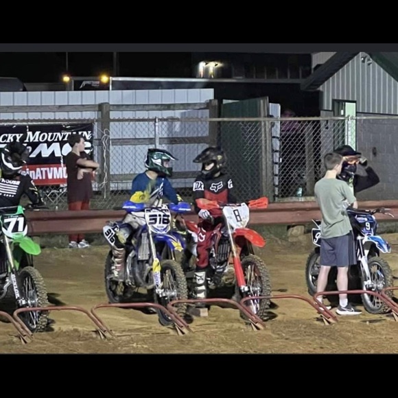 Meet your Posher, Logan - Picture 1 of 1